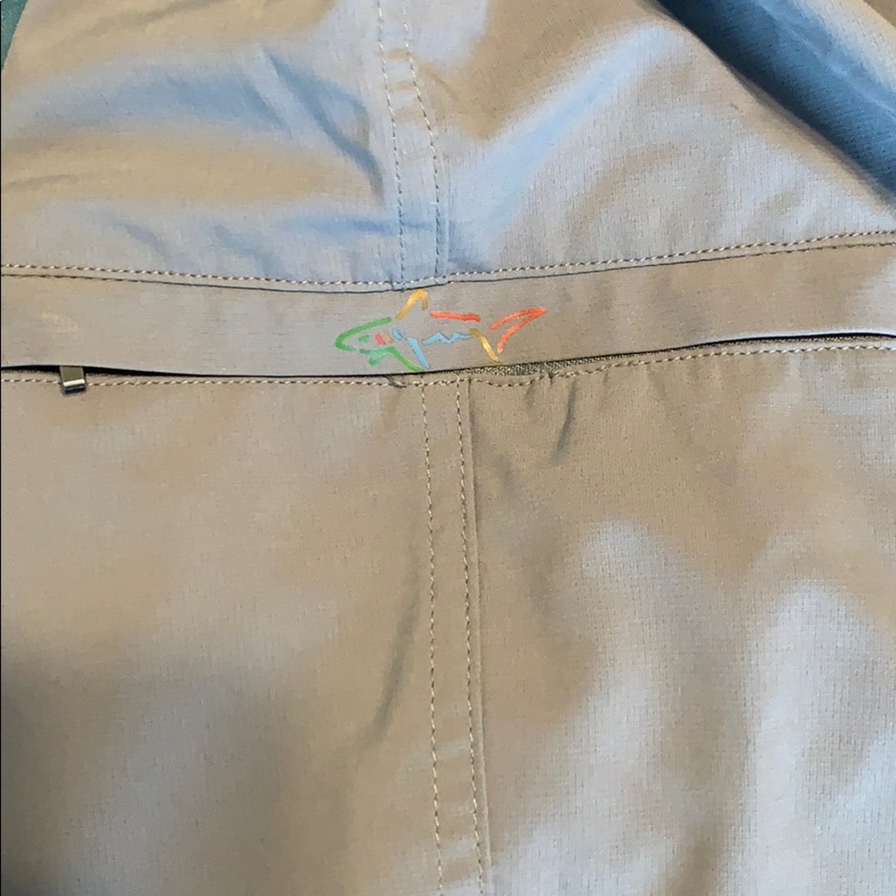 Greg Norman Golf Shorts-Size 32 - Picture 2 of 3
